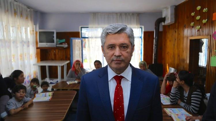 Okuma yazma öğrenen Roman kadınlara iş imkanı