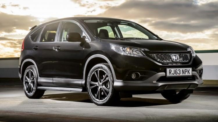 Honda CR-V siyaha büründü