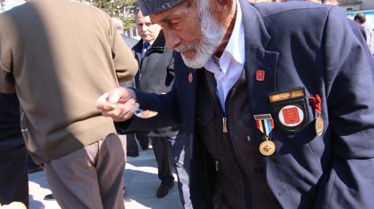 85 yaşındaki Kore Gazisi Us: