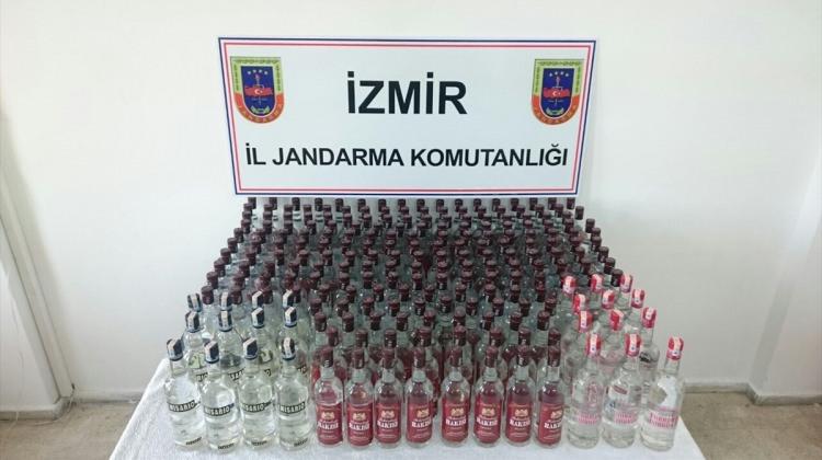 İzmir'de kaçak içki operasyonu