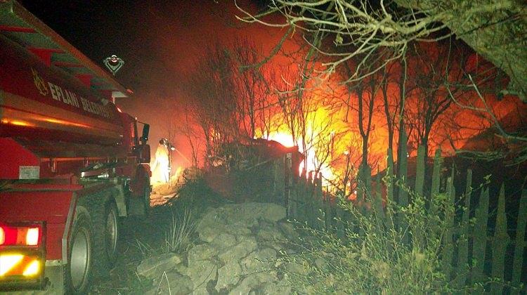 Karabük'te ev yangını: 1 ölü