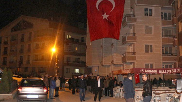 Şehit Özel Harekat polisi Yatarkalkmaz'ın baba evinde yas var