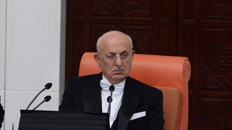 'Laiklik yeni anayasada olmamalı'