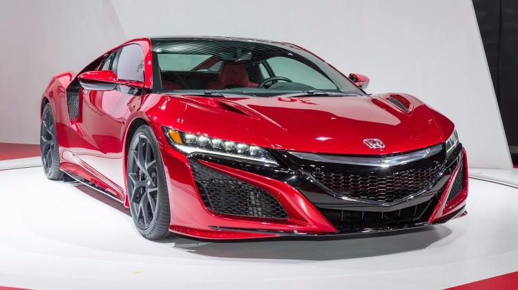 Honda NSX: 10 yıl sonra gelen süper sporcu
