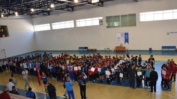 Okul Sporları Küçük Kızlar Ve Erkekler Hentbol Grup Türkiye Şampiyonası