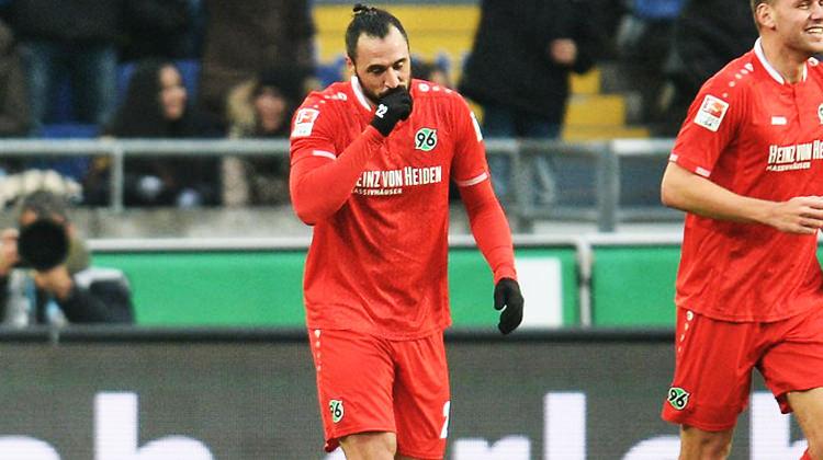 Hugo Almeida dibe vurdu!