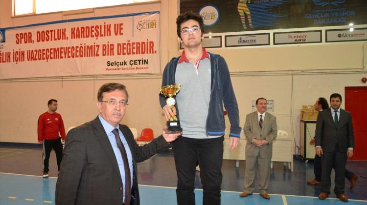 Pursaklar Fen Lisesi basketbol takımı şampiyon oldu