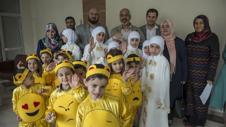 Gaziantep'te Suriyeli yetimler için eğlence düzenlendi