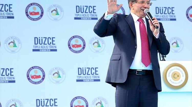 Başbakan Davutoğlu, Düzce'de