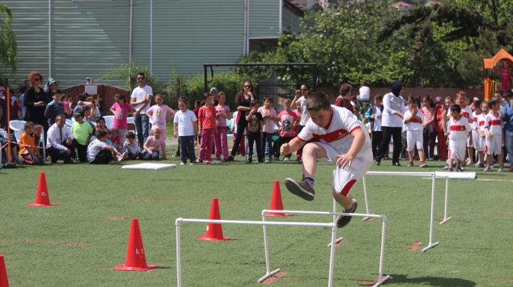 Türkeli'de Çocuk Oyunları Şenliği düzenlendi