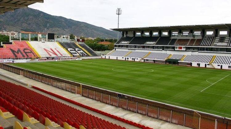 Akhisar'dan Beşiktaş'a taraftar torpili