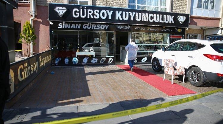 Kazayla kendisini vuran kuyumcu öldü