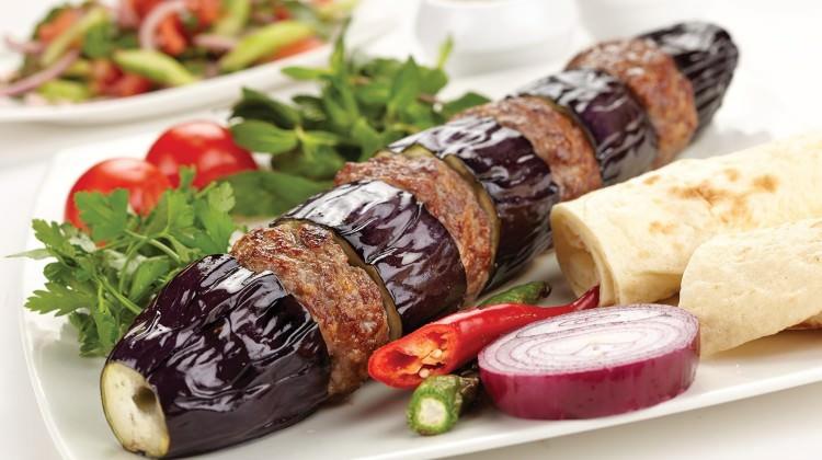 Patlıcan Kebabı tarifi - Yöresel lezzetler Haberleri