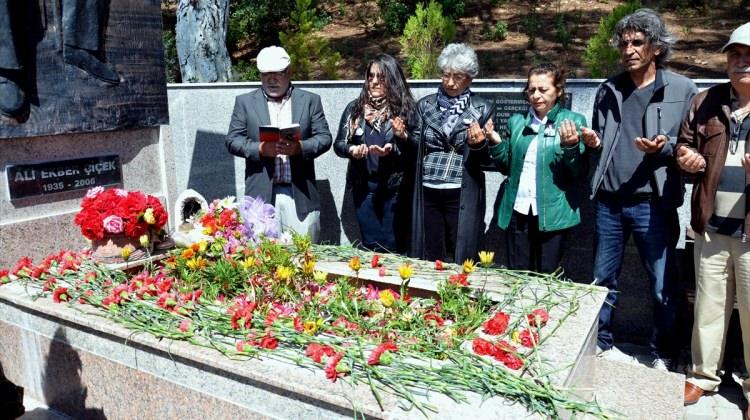 Türk Halk Müziği Sanatçısı Çiçek, Edremit'te anıldı
