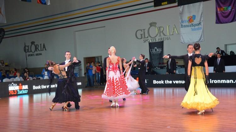 Uluslararası Gloria Open Dans Yarışması Antalya'da başladı