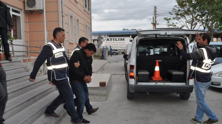 Sahte savcı ve polis, 1 milyon lirayla yakalandı