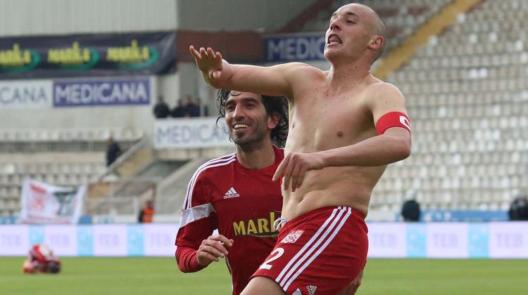 Sivasspor Aatıf ile hayat buldu!