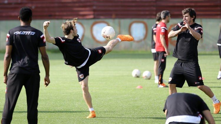 Adanaspor'da Vartaş Elazığspor maçı hazırlıkları