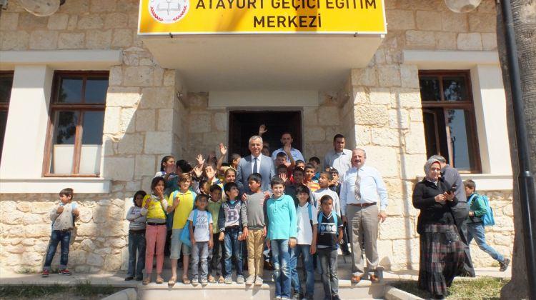Mersin'de Suriyeli çocuklar için eğitim merkezi açıldı