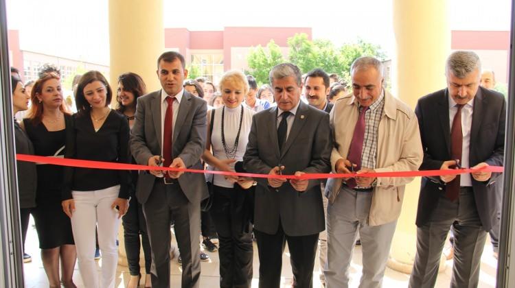 Diyarbakır'da TÜBİTAK Bilim Fuarı açıldı