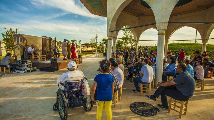 Antalya'da "Osmanlı bahçesi"ne turist ilgisi