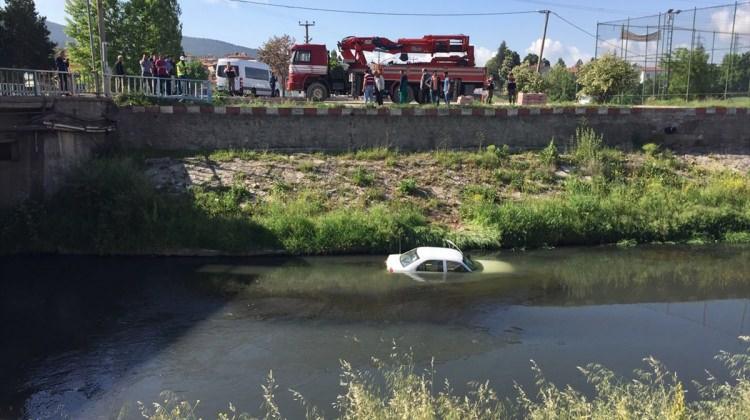 Kütahya'da trafik kazası: 2 yaralı