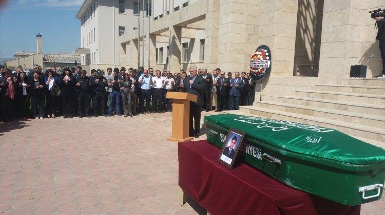 Zara Adliyesi Yazı İşleri Müdürü Aslan, toprağa verildi