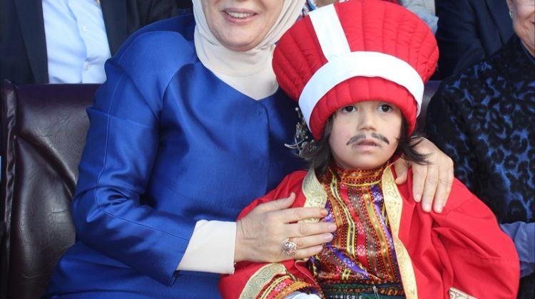 Cumhurbaşkanı Erdoğan'ın eşi Emine Erdoğan: