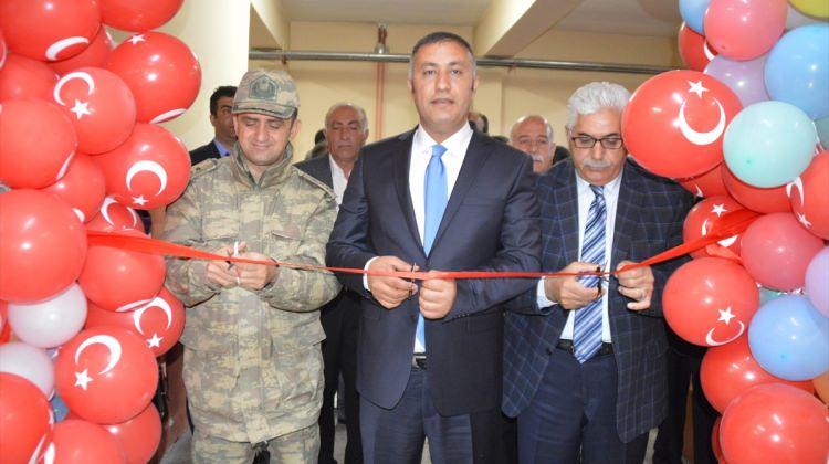 Eleşkirt'te TÜBİTAK Bilim Fuarı Sergisi açıldı