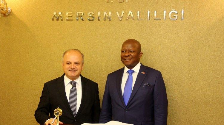 Güney Afrika Cumhuriyeti'nin Ankara Büyükelçisi Malefane, Mersin'de
