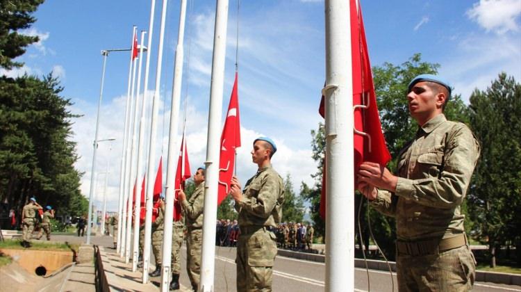 Bingöl'de şehit edilen 33 asker anıldı