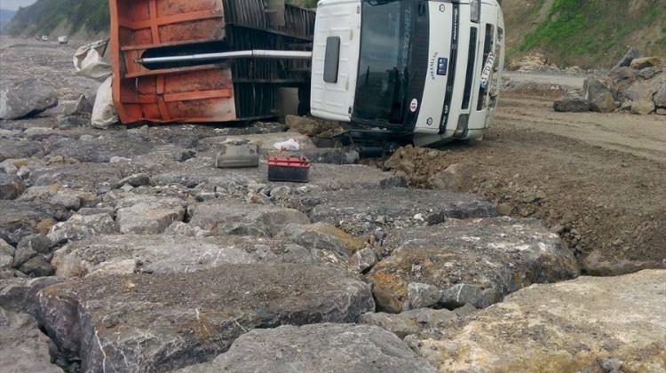 Türkeli'de trafik kazası: 1 yaralı