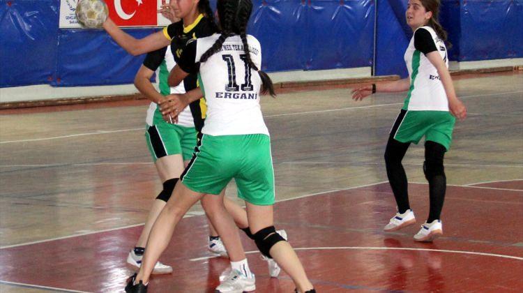 Hentbol: Yıldızlar Grup Müsabakaları