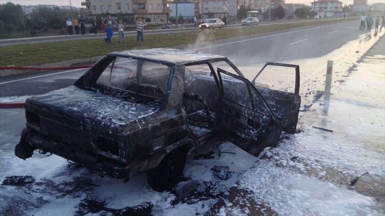 Sakarya'da araç yangını