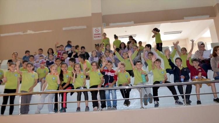 Karamürsel'de Çocuk Oyunları Şenliği başladı