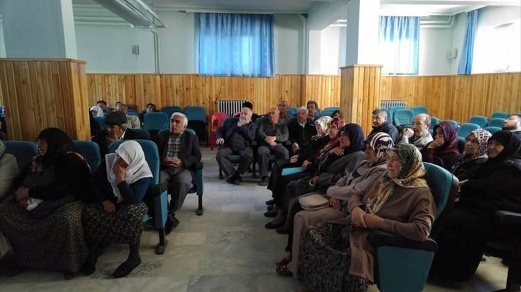 Sandıklı'da Hacca gidecek vatandaşlar bilgilendirildi