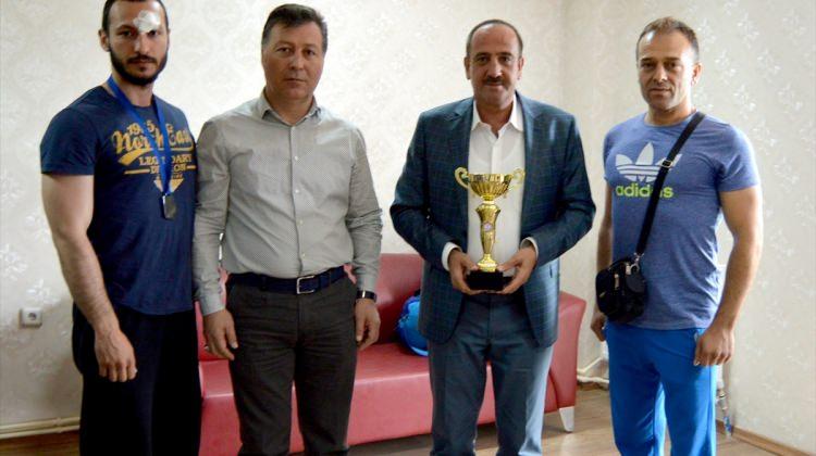 Gölbaşı Belediyesi'nin Wushu takımı 4 altın madalya kazandı