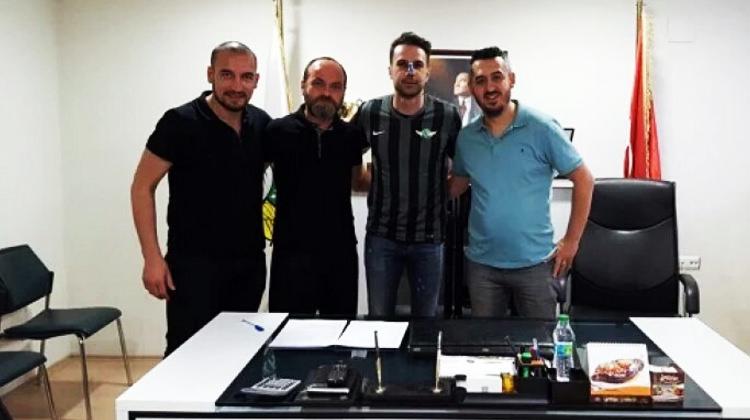 F.Bahçe'den Akhisar'a imza! Kimse tanıyamadı