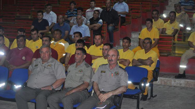 Ayvacık'ta orman personeline yangın eğitimi