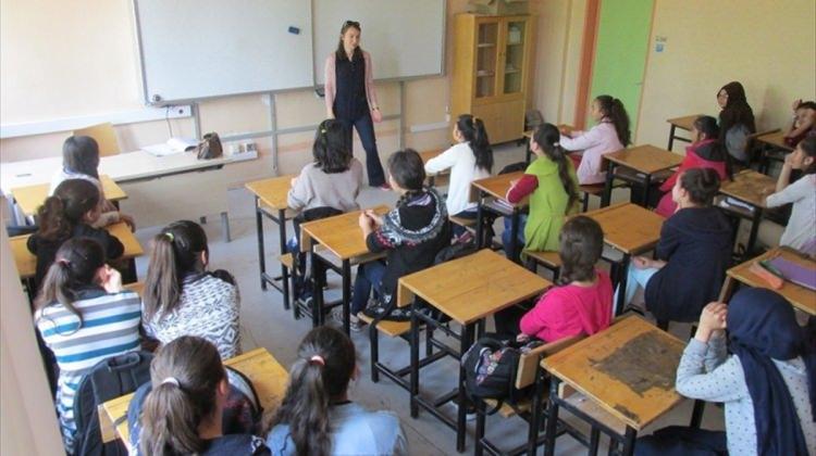 Ulaş'ta kız öğrencilere hijyen eğitimi verildi