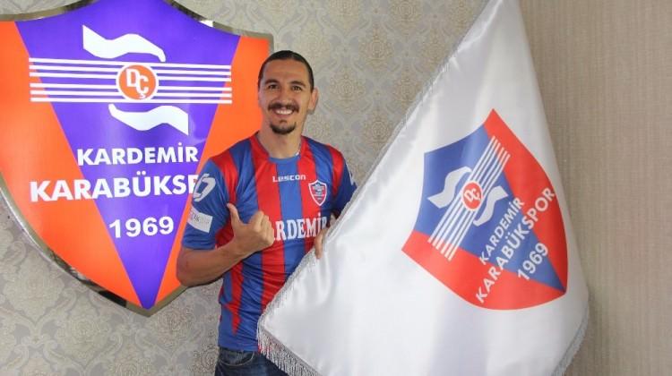 Karabükspor Ahmet Şahin ile anlaştı