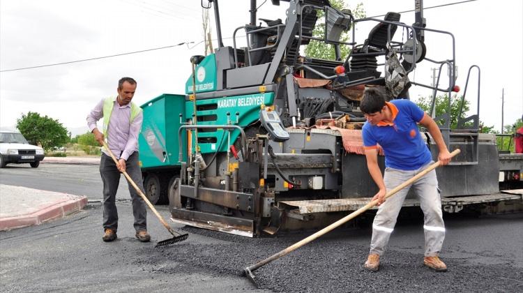 Karatay'da asfaltlama çalışmaları