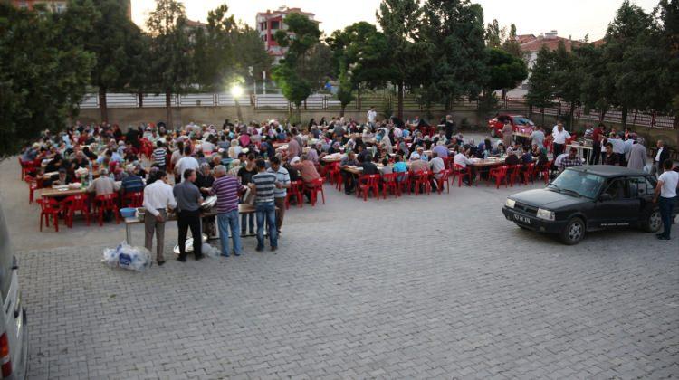 Hisarcık'ta mahalle iftarı