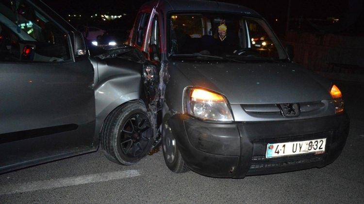 Bilecik'te trafik kazası: 4 yaralı