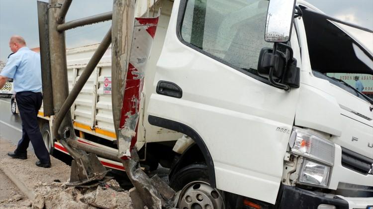 Kocaeli'de trafik kazası: 1 yaralı
