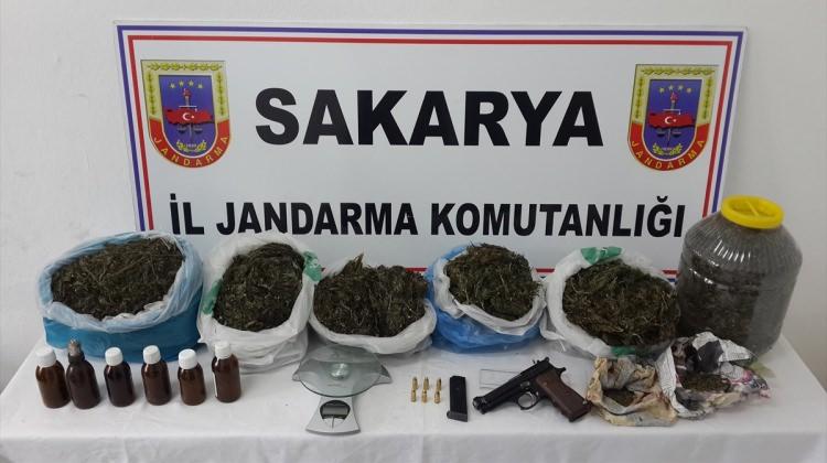 Sakarya'da uyuşturucu operasyonları