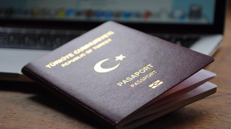 Pasaport ve ehliyette yeni dönem