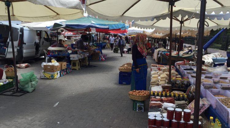 Kırklareli'nde halk pazarında durgunluk