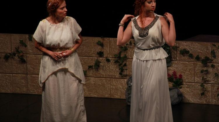Antalya'da "Barolar Arası Tiyatro Festivali" başladı