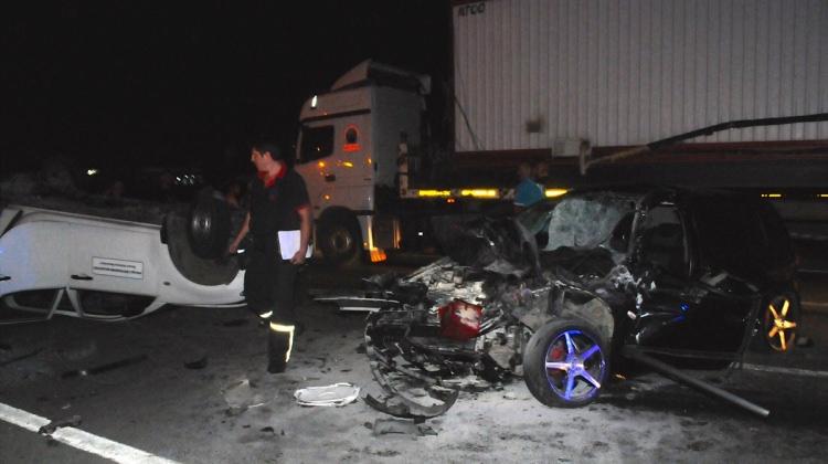 Kocaeli'de trafik kazası: 2 yaralı